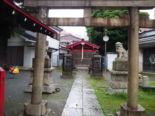 東貫森稲荷神社の鳥居