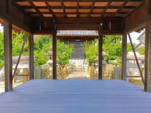 貴船社（儀長）の本殿・本堂