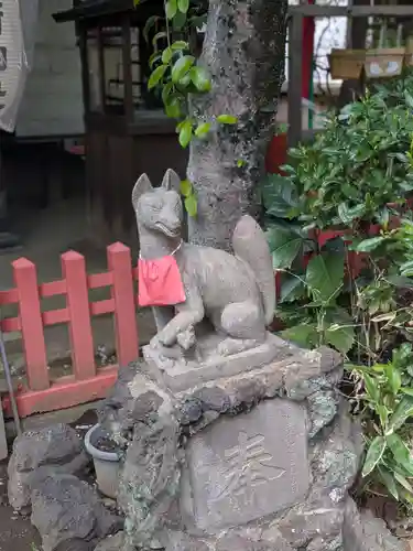 花園稲荷神社の狛犬