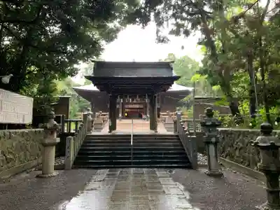 府八幡宮の山門・神門