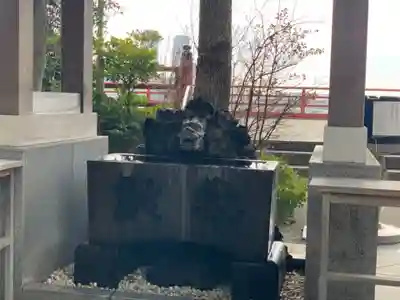 多摩川浅間神社の手水舎