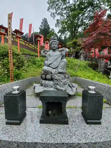 金剛山瑞峯寺(金剛不動尊) の仏像