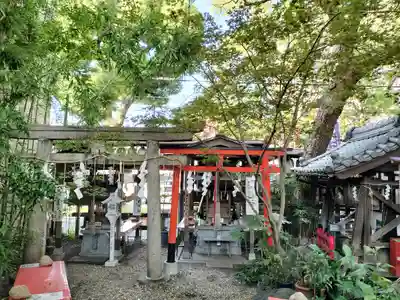 若一神社の末社・摂社