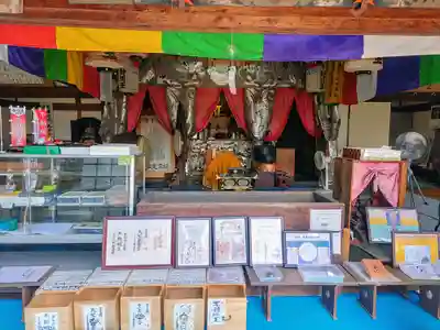 金蓮寺の本殿・本堂