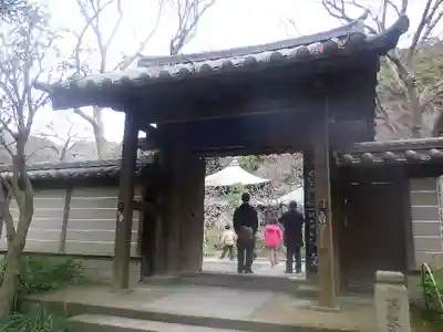 瑞泉寺の山門・神門