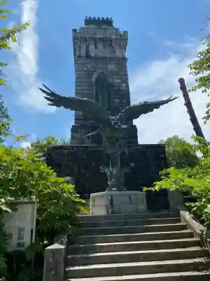 宮城縣護國神社の塔