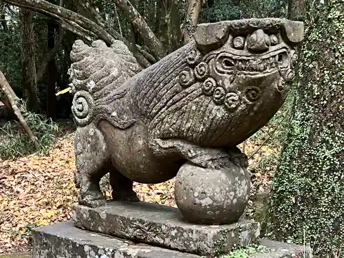 宮崎神宮の狛犬