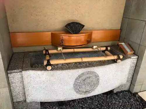 飯倉熊野神社の手水舎