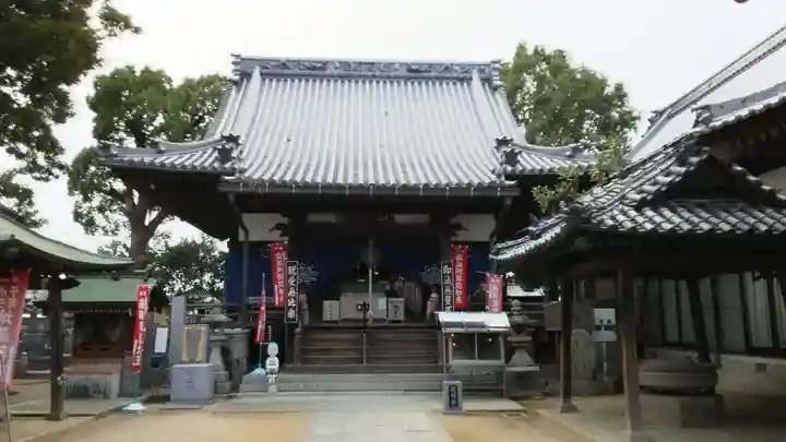 圓明寺(円明寺)の本殿・本堂