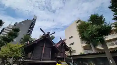 高円寺氷川神社の本殿・本堂