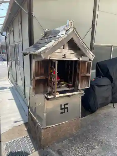 地蔵尊（割塚通）の本殿・本堂