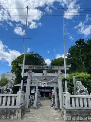 白蛇辨財天の{uncategorized: "未分類", other: "その他", undefined: "問題あり", building: "その他建物", grave: "お墓", sacred_gate: "鳥居", guardian: "狛犬", statue: "像", buddha: "仏像", history: "歴史", nature: "自然", garden: "庭園", animal: "動物", pagoda: "塔", temizu: "手水舎", mountain_gate: "山門・神門", sanctuary: "本殿・本堂", subordinate: "末社・摂社", art: "芸術", scenery: "景色", jizo: "地蔵", ema: "絵馬", goshuin: "御朱印", omikuji: "おみくじ", items: "授与品その他", amulet: "お守り", goshuincho: "御朱印帳", eats: "食事", festival: "お祭り", votive_dance: "神楽", shichigosan: "七五三参", wedding: "結婚式", experience: "体験その他", initially: "初詣", around: "周辺", anti_infection: "感染症対策"}