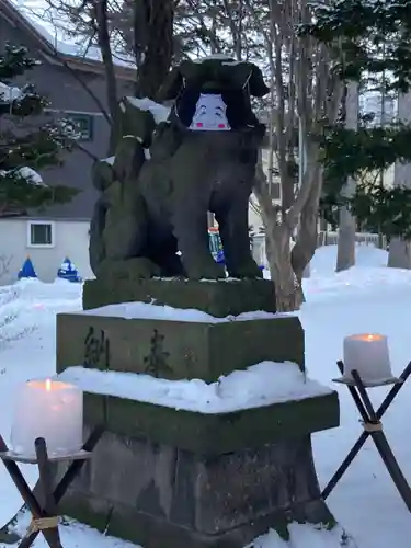 北広島市総鎮守　廣島神社の狛犬