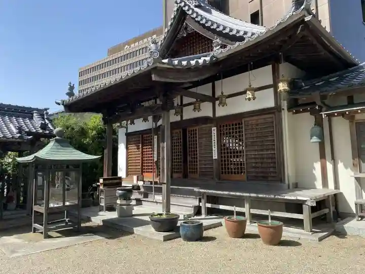 密峰寺の本殿・本堂