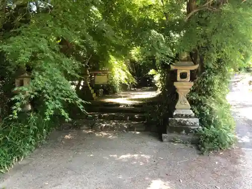 穴師坐兵主神社のその他建物