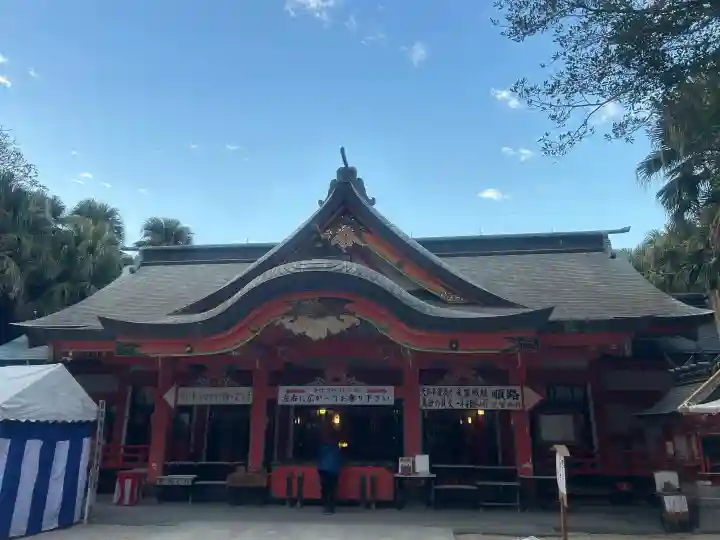 青島神社(青島神宮)の{uncategorized: "未分類", other: "その他", undefined: "問題あり", building: "その他建物", grave: "お墓", sacred_gate: "鳥居", guardian: "狛犬", statue: "像", buddha: "仏像", history: "歴史", nature: "自然", garden: "庭園", animal: "動物", pagoda: "塔", temizu: "手水舎", mountain_gate: "山門・神門", sanctuary: "本殿・本堂", subordinate: "末社・摂社", art: "芸術", scenery: "景色", jizo: "地蔵", ema: "絵馬", goshuin: "御朱印", omikuji: "おみくじ", items: "授与品その他", amulet: "お守り", goshuincho: "御朱印帳", eats: "食事", festival: "お祭り", votive_dance: "神楽", shichigosan: "七五三参", wedding: "結婚式", experience: "体験その他", initially: "初詣", around: "周辺", anti_infection: "感染症対策"}