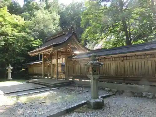 若狭彦神社（上社）の本殿