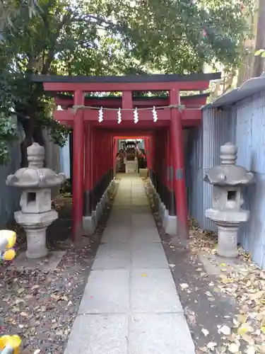 花園神社の鳥居