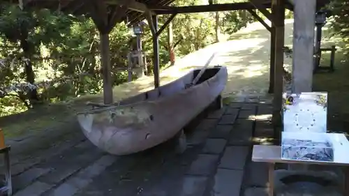 真山神社の建物その他