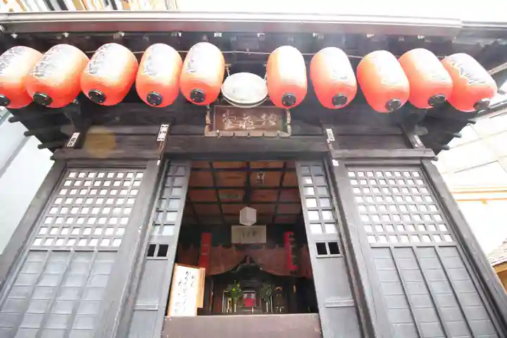 地蔵堂の本殿・本堂