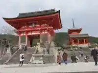 清水寺の山門・神門