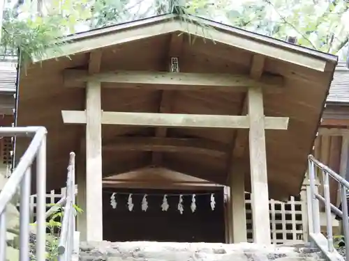 三峯神社の末社