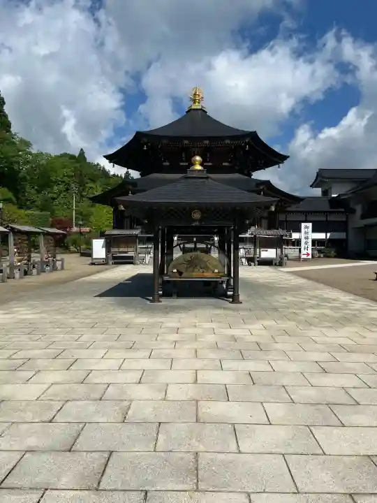 西方寺の{uncategorized: "未分類", other: "その他", undefined: "問題あり", building: "その他建物", grave: "お墓", sacred_gate: "鳥居", guardian: "狛犬", statue: "像", buddha: "仏像", history: "歴史", nature: "自然", garden: "庭園", animal: "動物", pagoda: "塔", temizu: "手水舎", mountain_gate: "山門・神門", sanctuary: "本殿・本堂", subordinate: "末社・摂社", art: "芸術", scenery: "景色", jizo: "地蔵", ema: "絵馬", goshuin: "御朱印", omikuji: "おみくじ", items: "授与品その他", amulet: "お守り", goshuincho: "御朱印帳", eats: "食事", festival: "お祭り", votive_dance: "神楽", shichigosan: "七五三参", wedding: "結婚式", experience: "体験その他", initially: "初詣", around: "周辺", anti_infection: "感染症対策"}