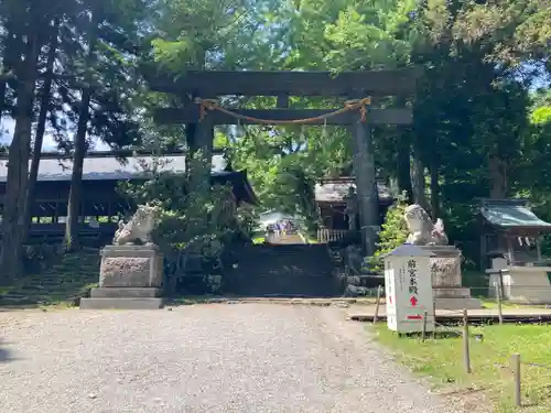 諏訪大社上社前宮(長野県)