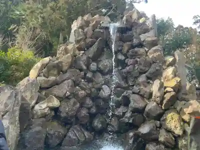 金蛇水神社の{uncategorized: "未分類", other: "その他", undefined: "問題あり", building: "その他建物", grave: "お墓", sacred_gate: "鳥居", guardian: "狛犬", statue: "像", buddha: "仏像", history: "歴史", nature: "自然", garden: "庭園", animal: "動物", pagoda: "塔", temizu: "手水舎", mountain_gate: "山門・神門", sanctuary: "本殿・本堂", subordinate: "末社・摂社", art: "芸術", scenery: "景色", jizo: "地蔵", ema: "絵馬", goshuin: "御朱印", omikuji: "おみくじ", items: "授与品その他", amulet: "お守り", goshuincho: "御朱印帳", eats: "食事", festival: "お祭り", votive_dance: "神楽", shichigosan: "七五三参", wedding: "結婚式", experience: "体験その他", initially: "初詣", around: "周辺", anti_infection: "感染症対策"}