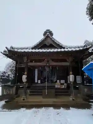 伏木香取神社の本殿・本堂