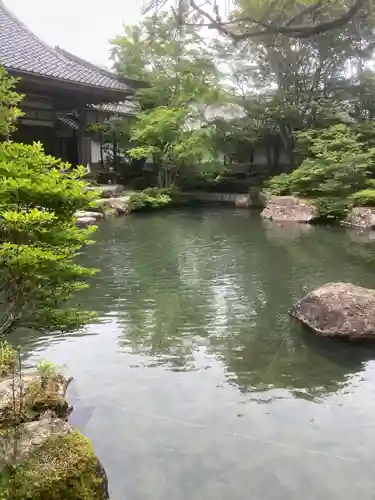 百済寺の庭園