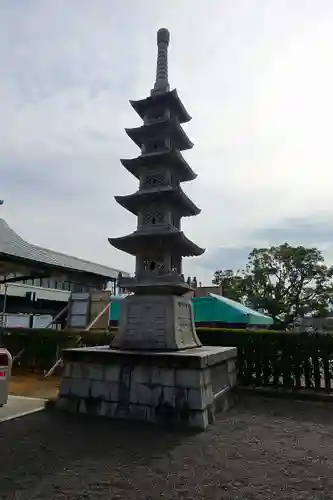 成田山大阪別院　明王院の塔