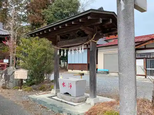 中蒔田椋神社の手水舎