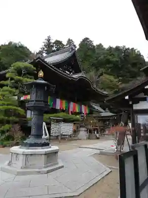 岡寺（龍蓋寺）の本殿・本堂