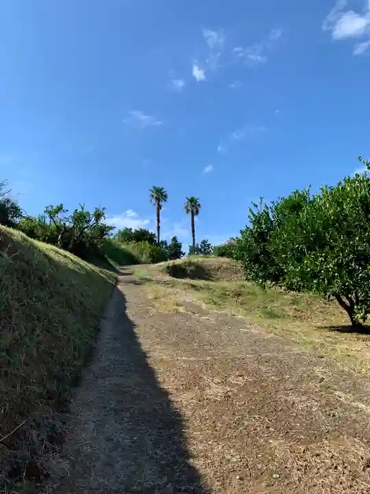 比々多神社の自然