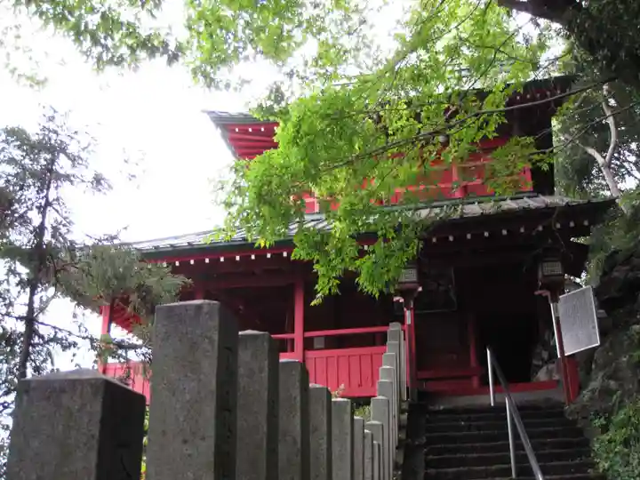 磯山弁財天の本殿・本堂