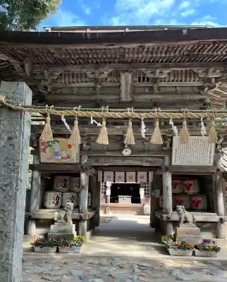 櫻井神社の{uncategorized: "未分類", other: "その他", undefined: "問題あり", building: "その他建物", grave: "お墓", sacred_gate: "鳥居", guardian: "狛犬", statue: "像", buddha: "仏像", history: "歴史", nature: "自然", garden: "庭園", animal: "動物", pagoda: "塔", temizu: "手水舎", mountain_gate: "山門・神門", sanctuary: "本殿・本堂", subordinate: "末社・摂社", art: "芸術", scenery: "景色", jizo: "地蔵", ema: "絵馬", goshuin: "御朱印", omikuji: "おみくじ", items: "授与品その他", amulet: "お守り", goshuincho: "御朱印帳", eats: "食事", festival: "お祭り", votive_dance: "神楽", shichigosan: "七五三参", wedding: "結婚式", experience: "体験その他", initially: "初詣", around: "周辺", anti_infection: "感染症対策"}