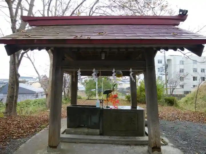 釧路一之宮 厳島神社の手水舎