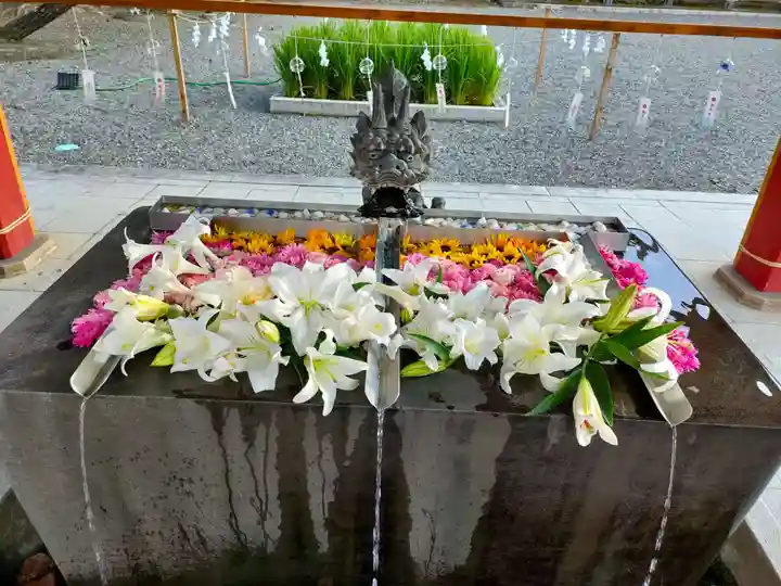 美濃國一宮 南宮大社の手水舎