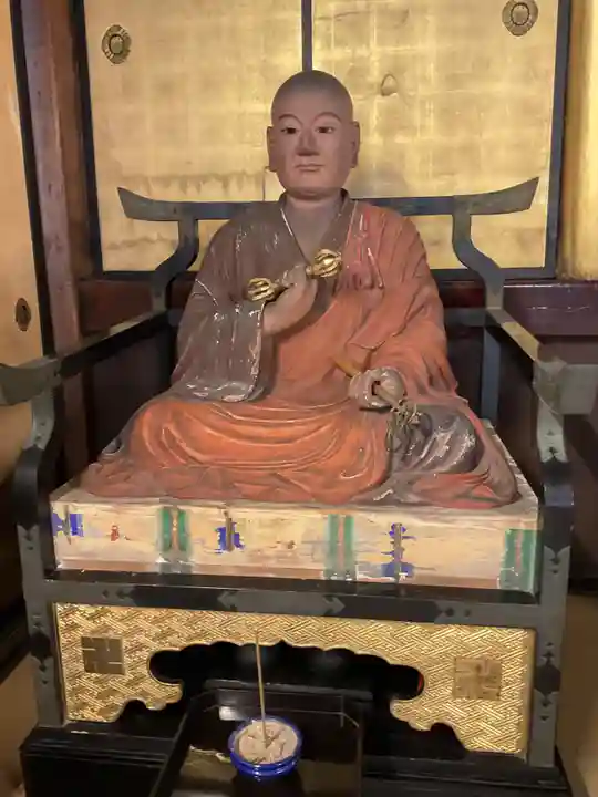 相応寺の像