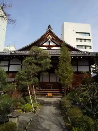 宝蔵寺の本殿・本堂