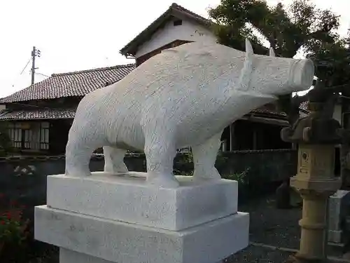 熊野松神社の狛犬