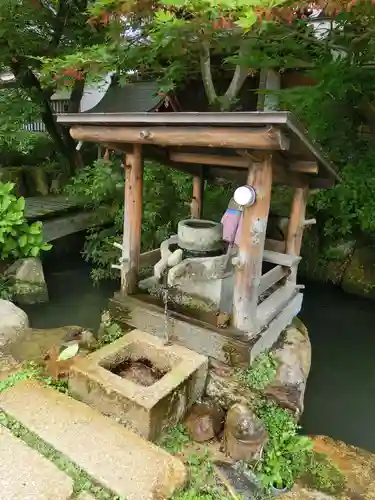 観音正寺の手水舎