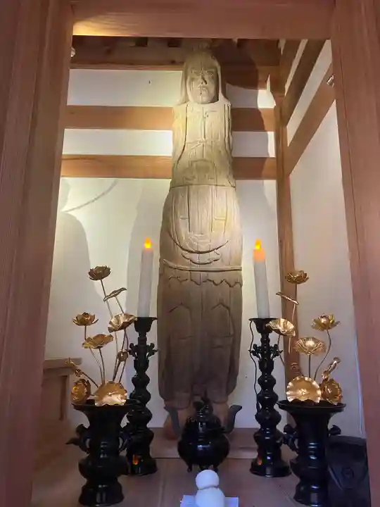 目の霊山 油山寺の仏像