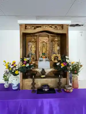 余勢城跡観音の{uncategorized: "未分類", other: "その他", undefined: "問題あり", building: "その他建物", grave: "お墓", sacred_gate: "鳥居", guardian: "狛犬", statue: "像", buddha: "仏像", history: "歴史", nature: "自然", garden: "庭園", animal: "動物", pagoda: "塔", temizu: "手水舎", mountain_gate: "山門・神門", sanctuary: "本殿・本堂", subordinate: "末社・摂社", art: "芸術", scenery: "景色", jizo: "地蔵", ema: "絵馬", goshuin: "御朱印", omikuji: "おみくじ", items: "授与品その他", amulet: "お守り", goshuincho: "御朱印帳", eats: "食事", festival: "お祭り", votive_dance: "神楽", shichigosan: "七五三参", wedding: "結婚式", experience: "体験その他", initially: "初詣", around: "周辺", anti_infection: "感染症対策"}