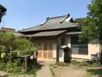 霊川寺の本殿・本堂