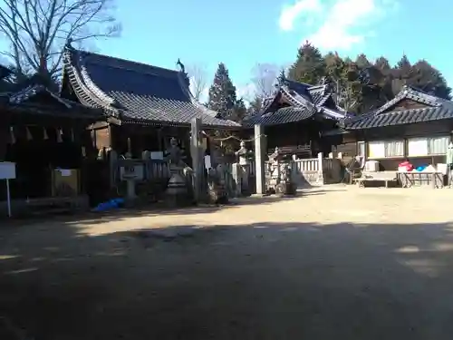 縣主神社の建物その他