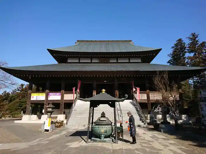 高蔵寺の本殿・本堂
