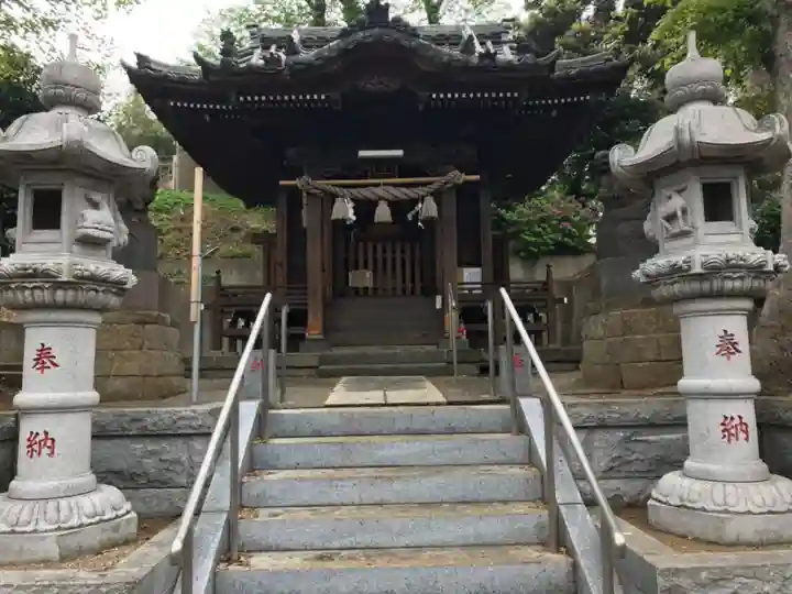 八杉神社の本殿・本堂