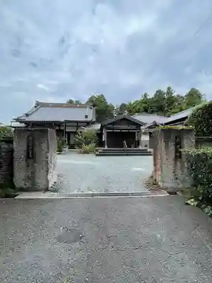 真月寺の山門・神門